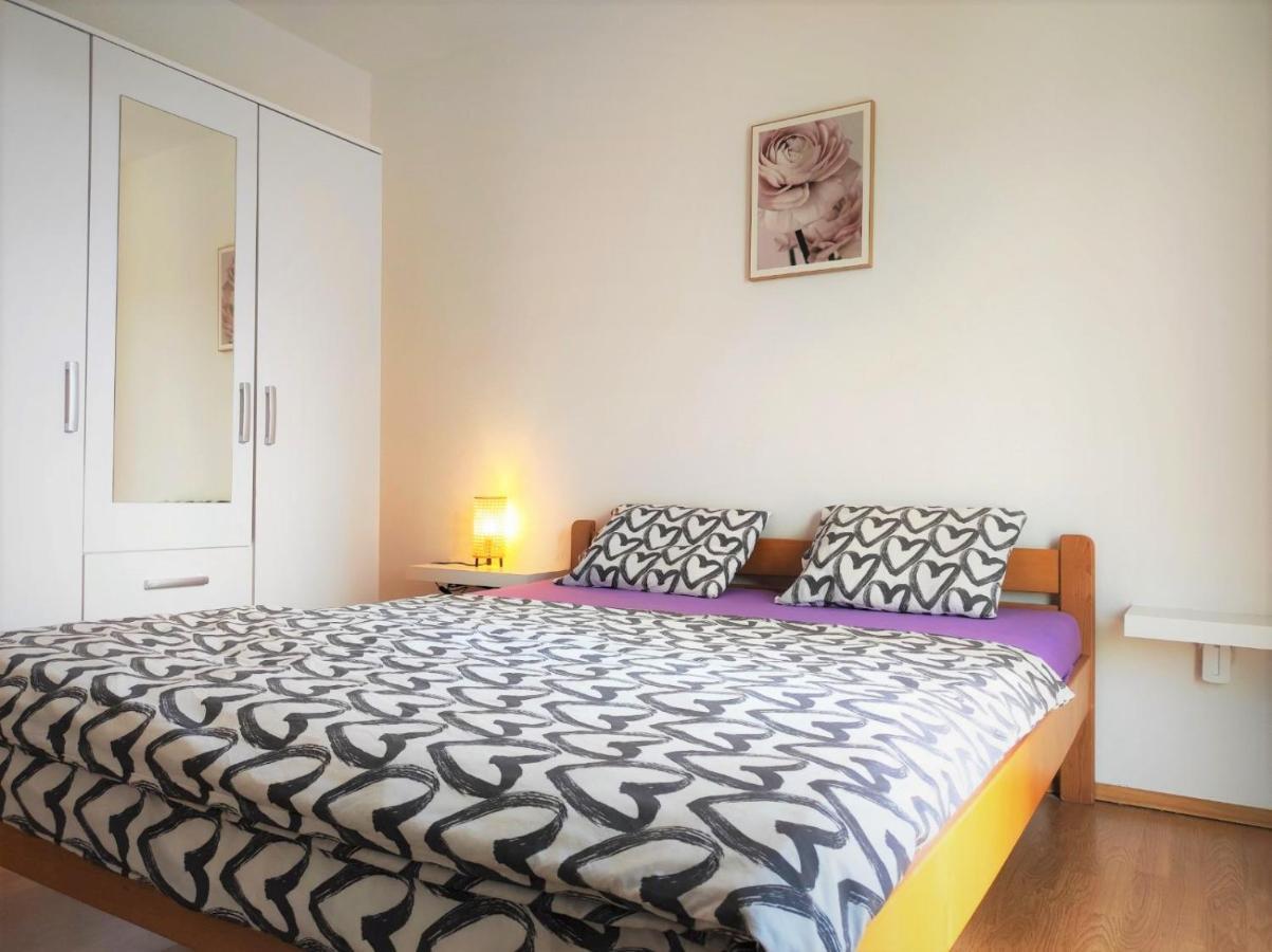 Apartment Rose Krk Town Eksteriør billede