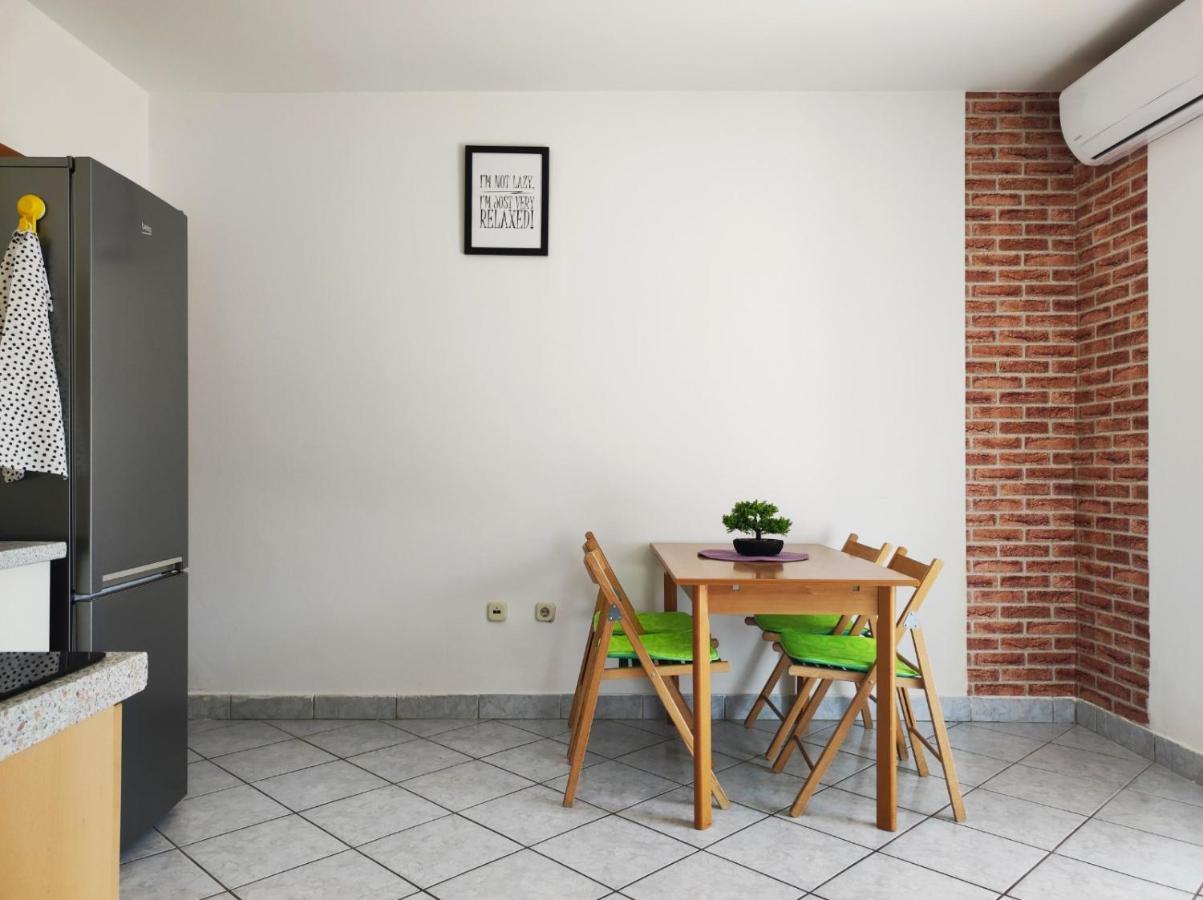 Apartment Rose Krk Town Eksteriør billede