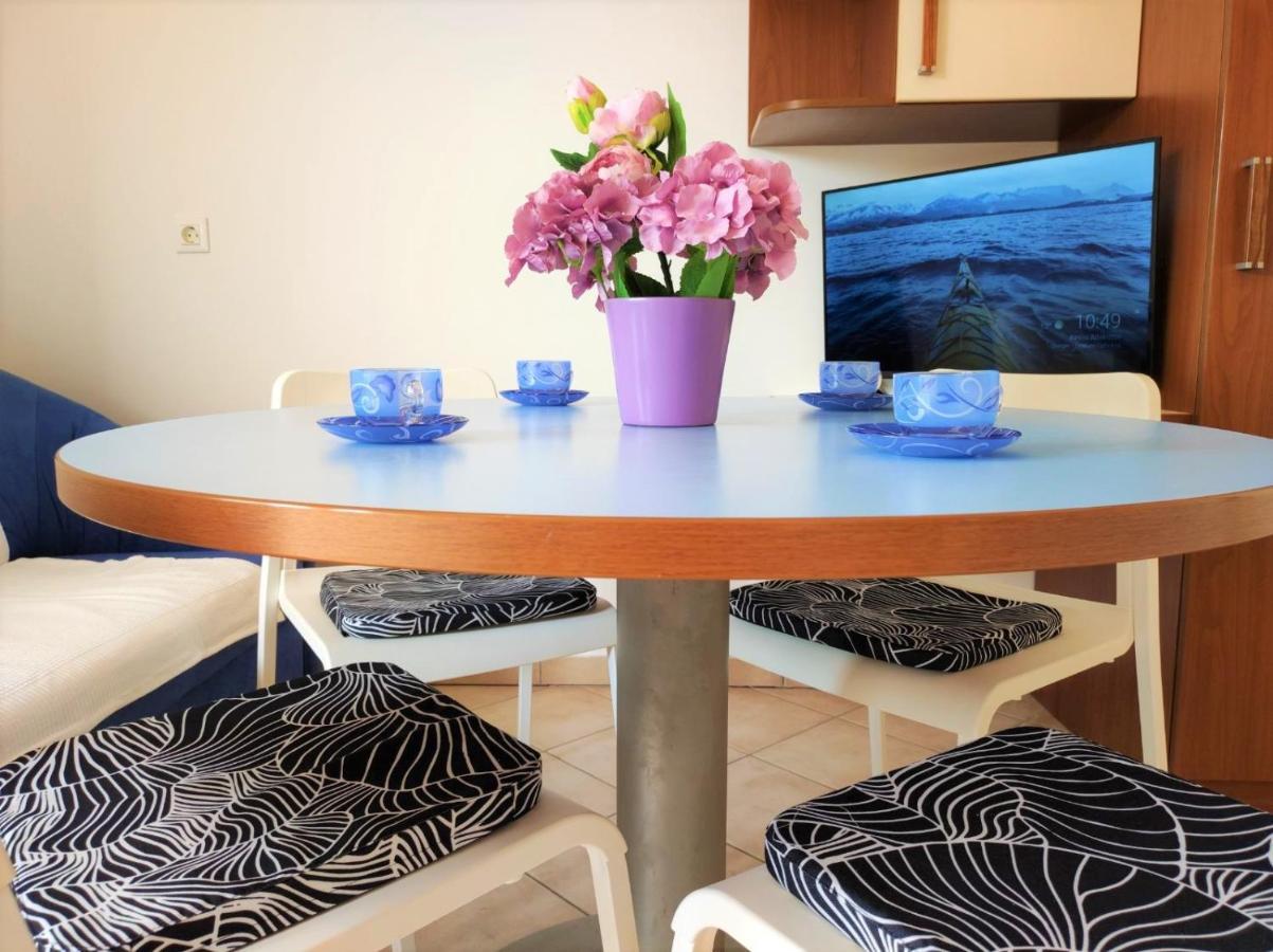 Apartment Rose Krk Town Eksteriør billede