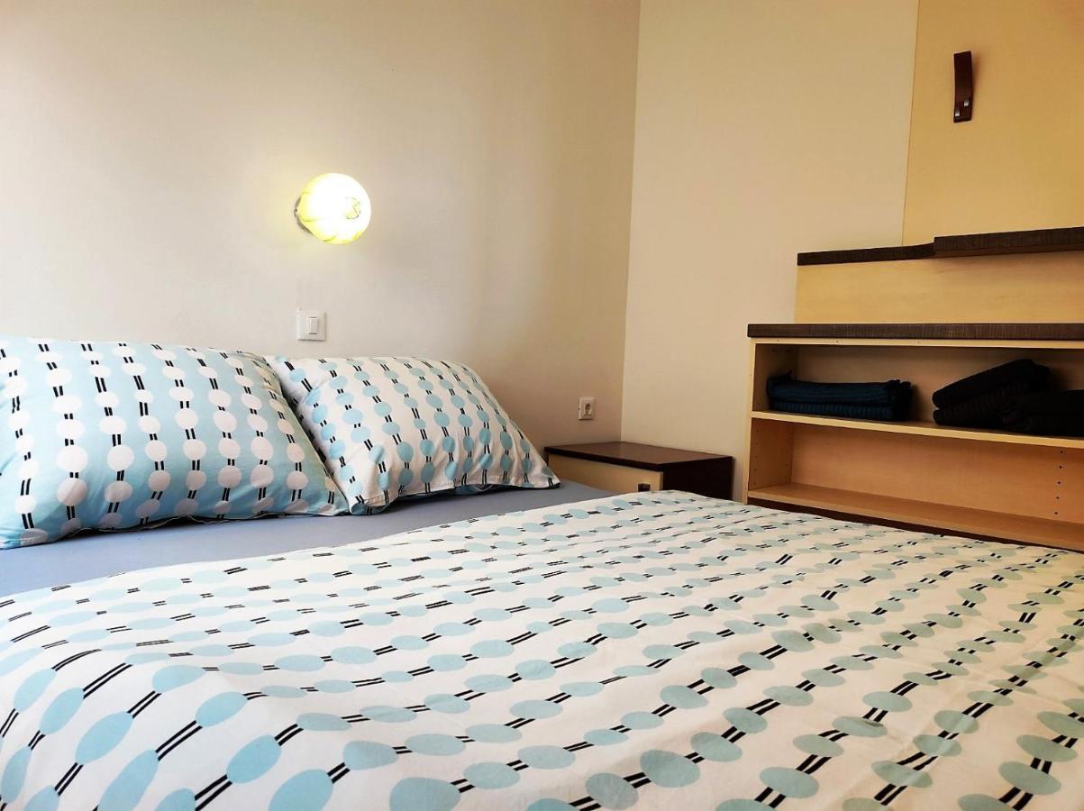 Apartment Rose Krk Town Eksteriør billede