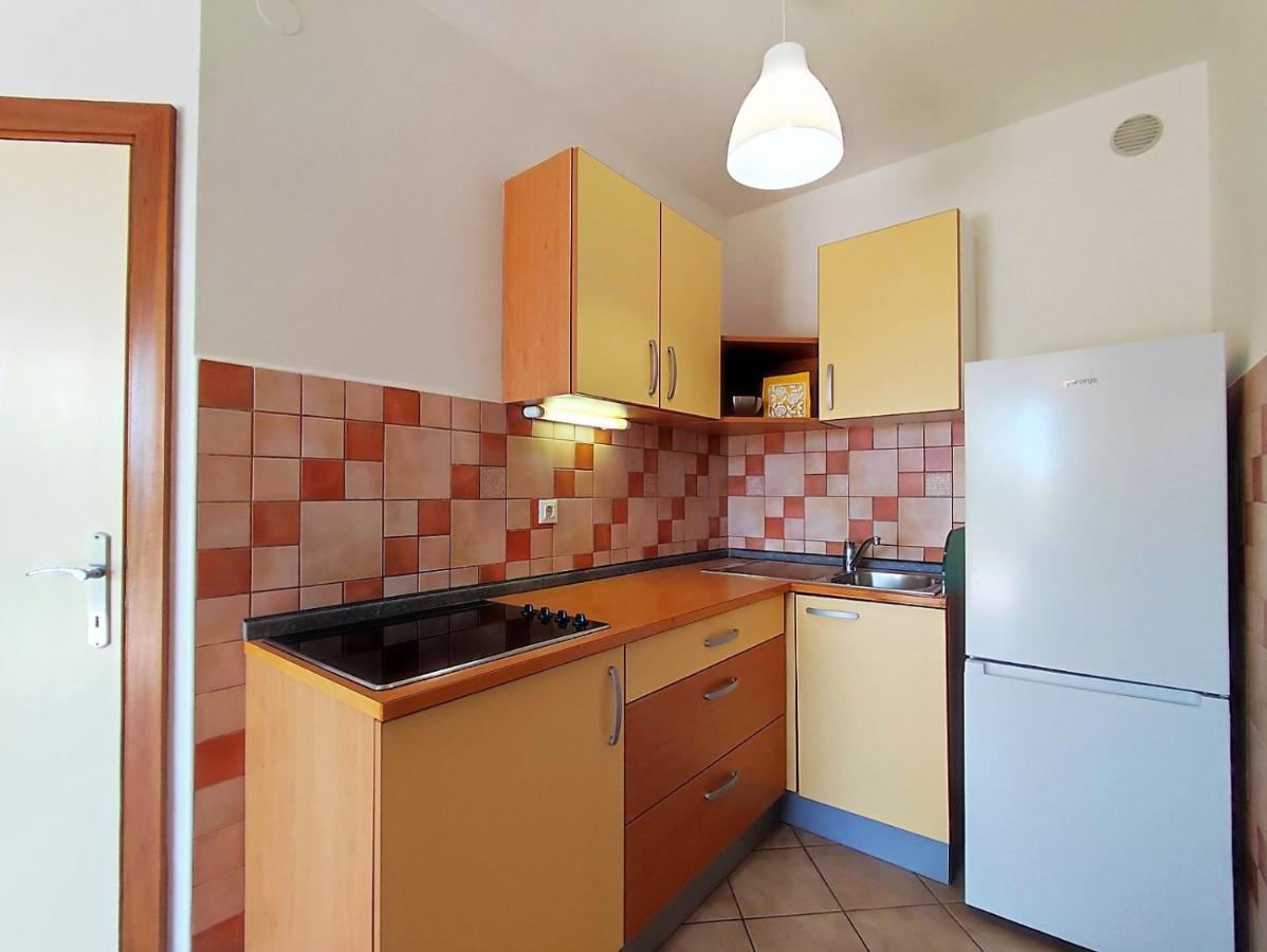 Apartment Rose Krk Town Eksteriør billede