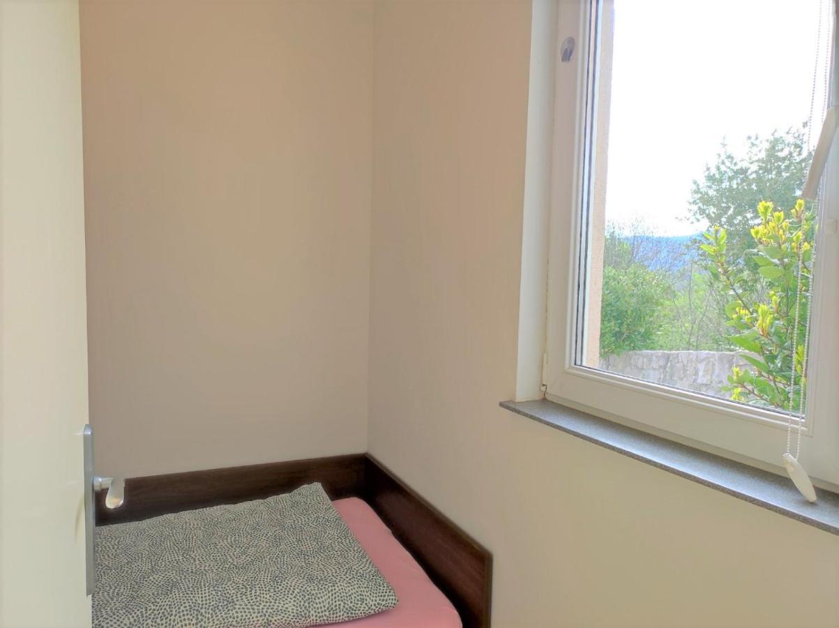 Apartment Rose Krk Town Eksteriør billede