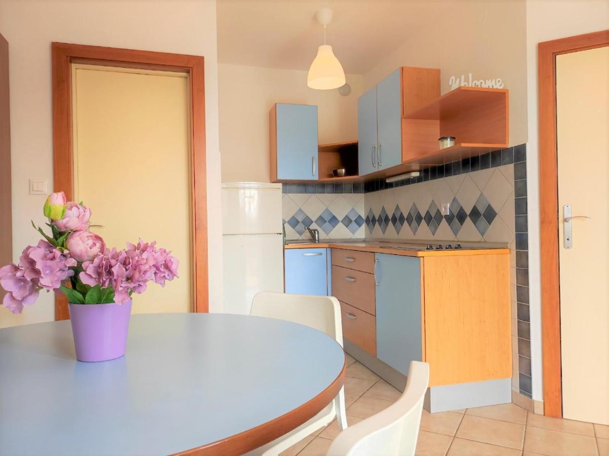 Apartment Rose Krk Town Eksteriør billede